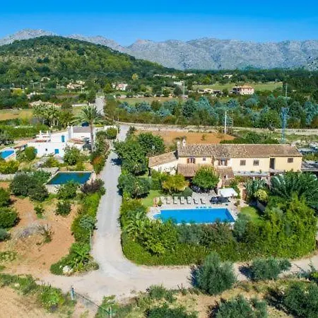 بيت للعطل Holiday Sleeps 8 With Pool
