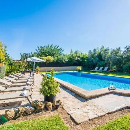 Holiday Sleeps 8 With Pool *